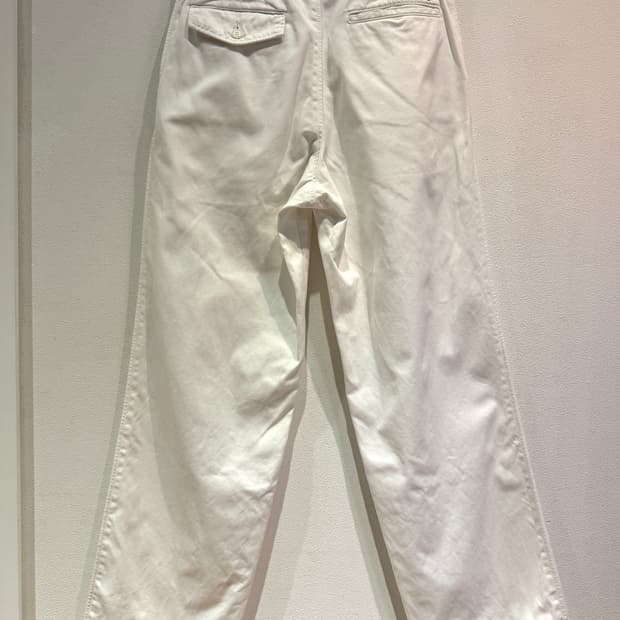 OshKosh White Chino (27.5 Made In Japan)