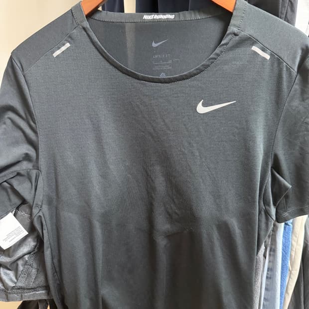 나이키 여성 반팔