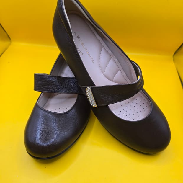 엘칸토 여성 가죽 구두 235