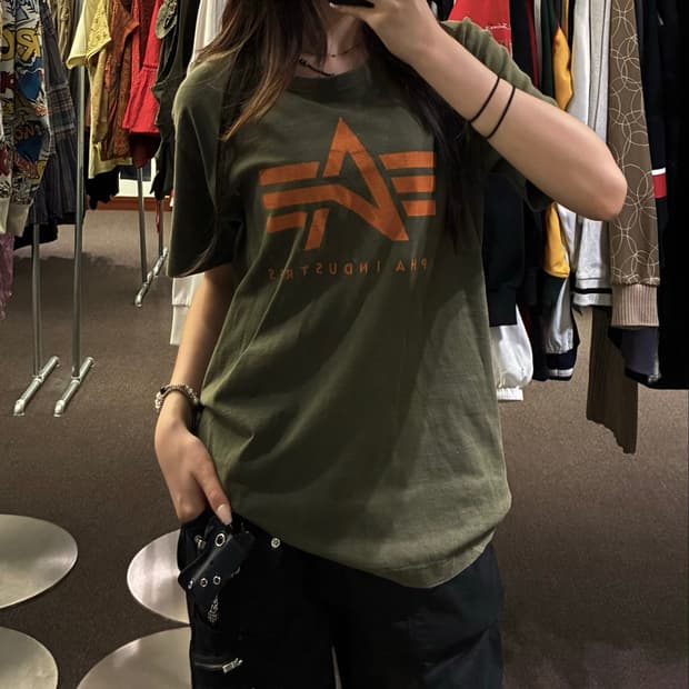 L)Alpha Industries 빈티지 프린팅 카키 반팔