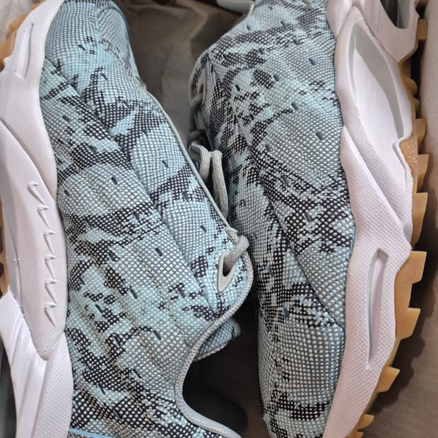 [270] 나이키 x 드레이크 녹타 핫스텝