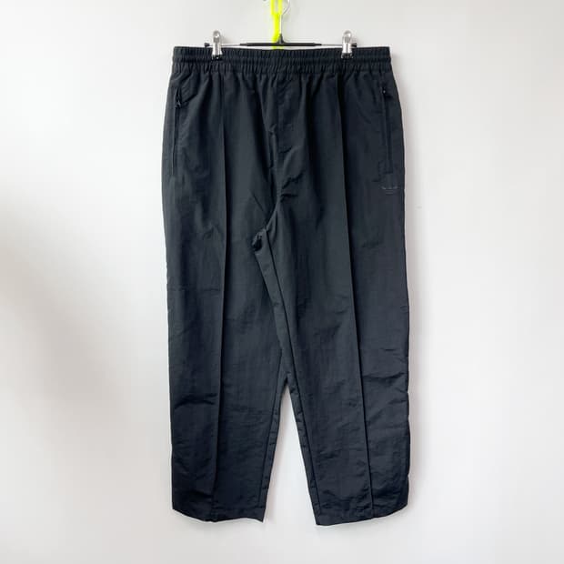 아디다스 2022 남성바람막이바지 XL
