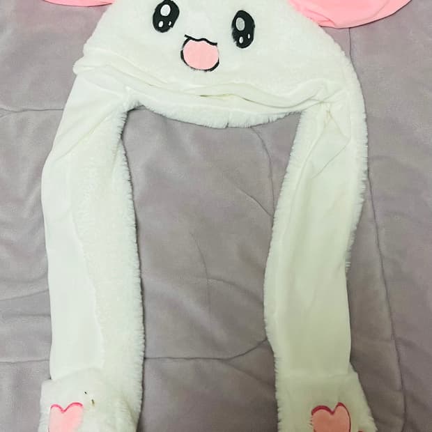 급처분| 움직이는 토끼 귀 모자