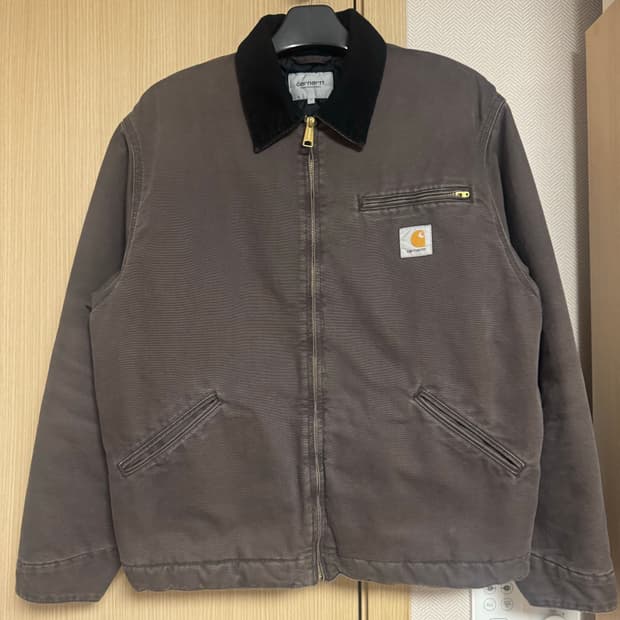 칼하트 wip 디트로이트 토바코 블랙