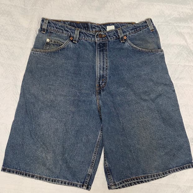 90s levis 565 shorts