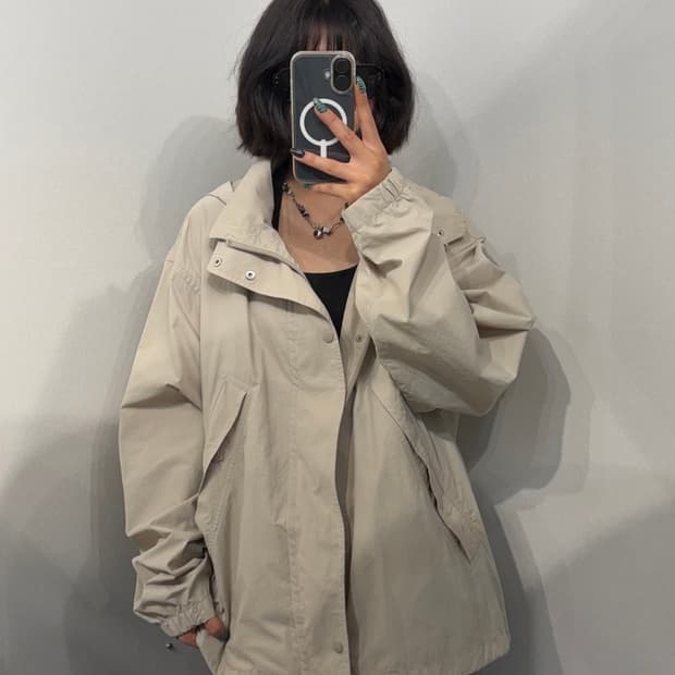 4 네이더스 나일론 혼방 오버핏 자켓 베이지 