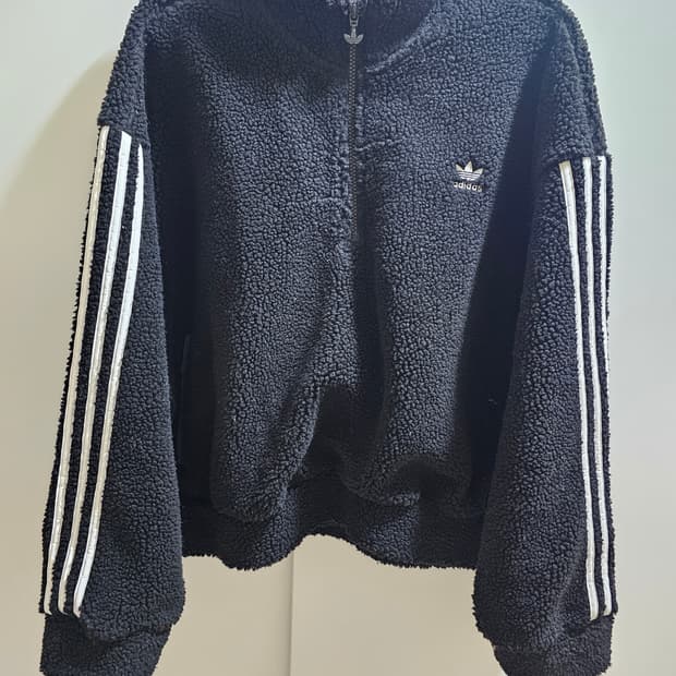 아디다스 하프집업 플리스 블랙