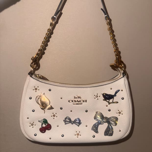 코치 테리 숄더 백 위드 핀 (더스트백 있음)