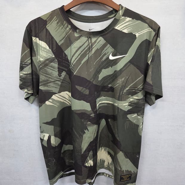 나이키 드라이핏 레전드 카모 기능성 반팔 xxl