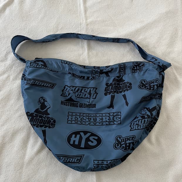 Hysteric Box Shoulder Bag (Navy)