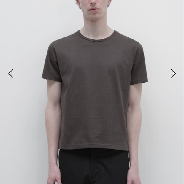 [48] les pin t-shirt 20s