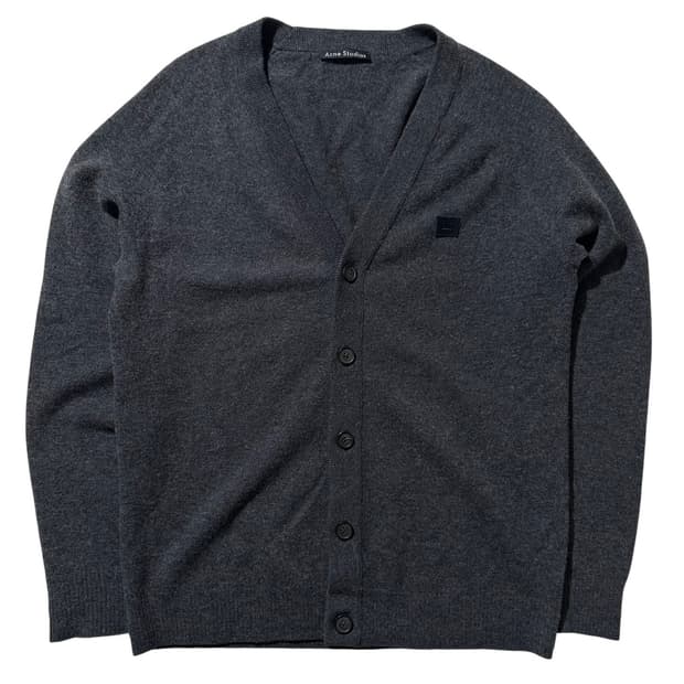 아크네 스튜디오 울 페이스 로고 패치 니트 가디건