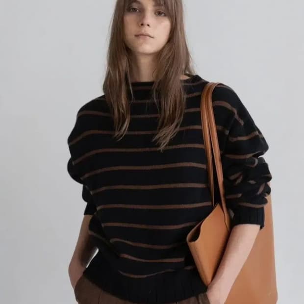 문달 니트 Blando stripe knit in Red