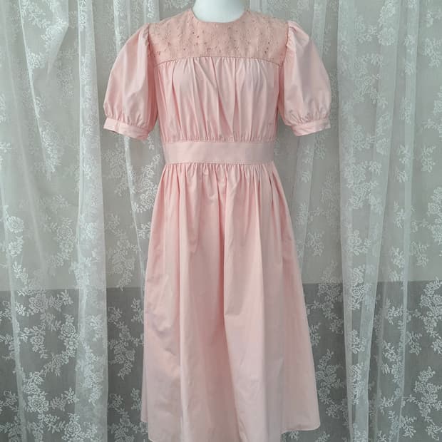 F) 바이씨니 by ssiny 퍼프소매 원피스 핑크