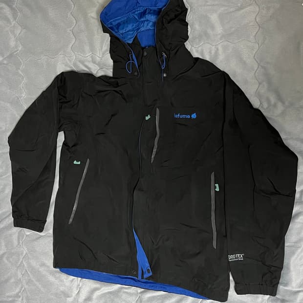 라푸마 바람막이