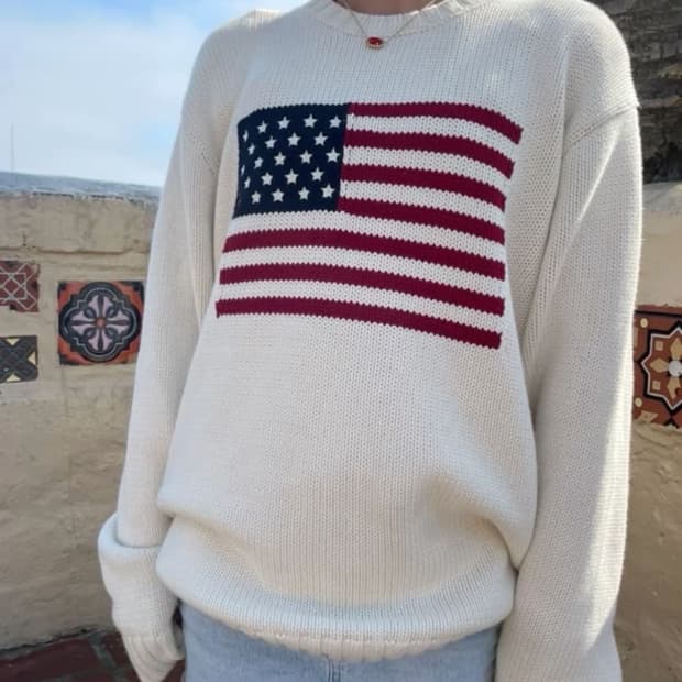 브랜디멜빌 성조기 니트 아이보리
