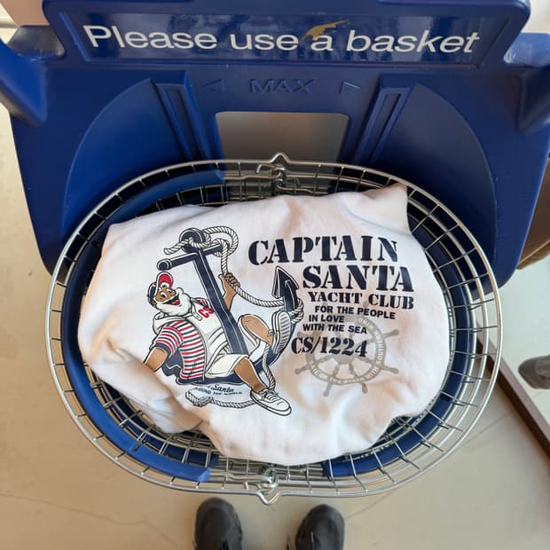 캡틴 산타 후드집업