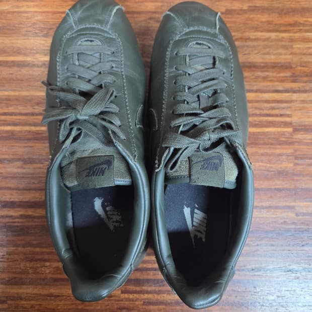 나이키 빈티지 코르테즈 레더 딥카키 285