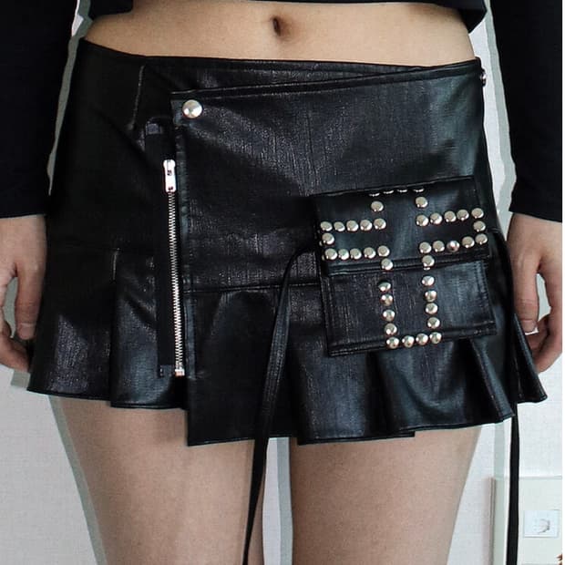  Taae Pleated Wrap Skirt 001 black