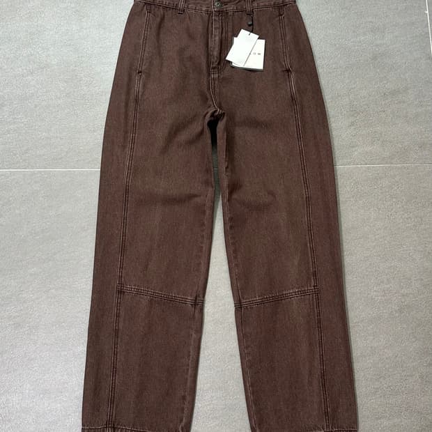 새상품(허단39)BESLOW 커브드 팬츠-M2135