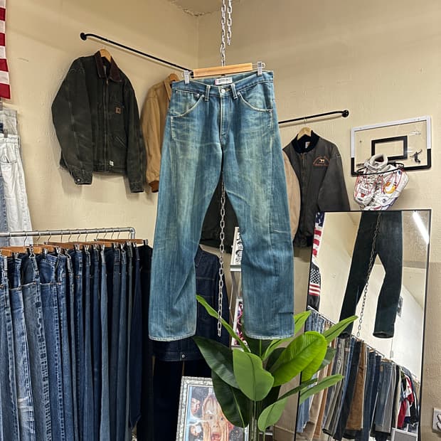 Levi’s Engineered 1st