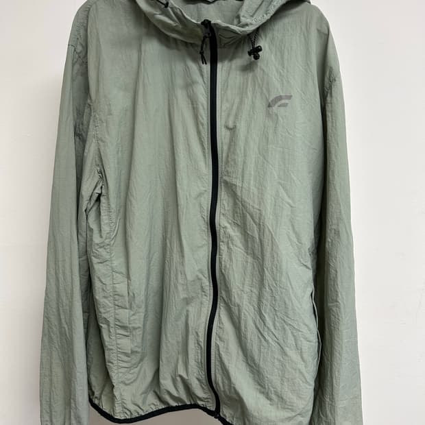 지오다노 남성 바람막이 L