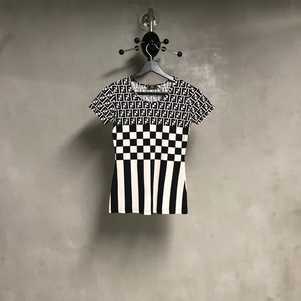 펜디 반팔 티셔츠 40(W)