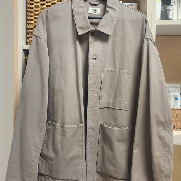 러프사이드 컴포트 자켓 라이트올리브 3사이즈 팝니다