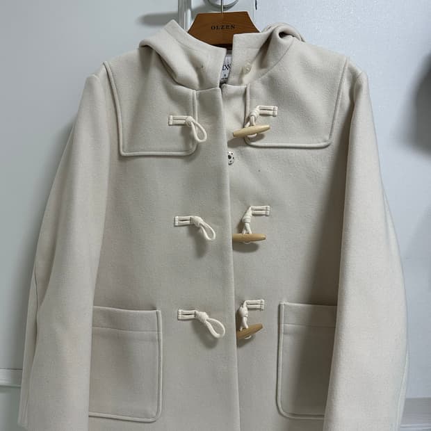 MIXXO 미쏘 크림색 떡볶이 코트