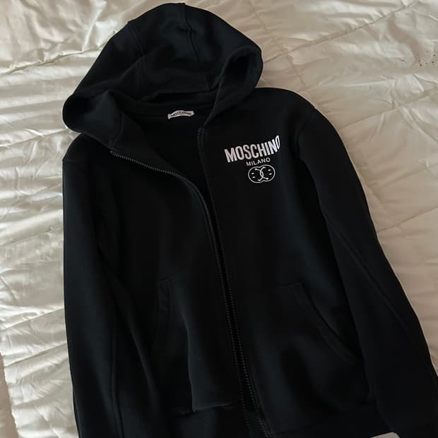 모스키노 후드집업