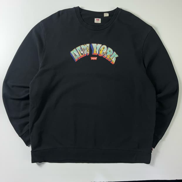 Levi's  리바이스 뉴욕 그래픽 블랙 맨투맨 
