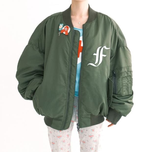 샵페어리 봄버 카키