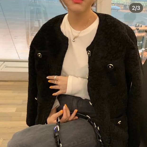 가격 내림! 금장 퍼 트위드 자켓 (블랙 새제품)