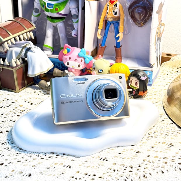 ํ๊ธ์ง์๐๋ฉ์ดํฌ์
๊ธฐ๋ฅ, ํ์ฐํฝ ์นด์์ค Exilim Z400 ๊ณจ๋