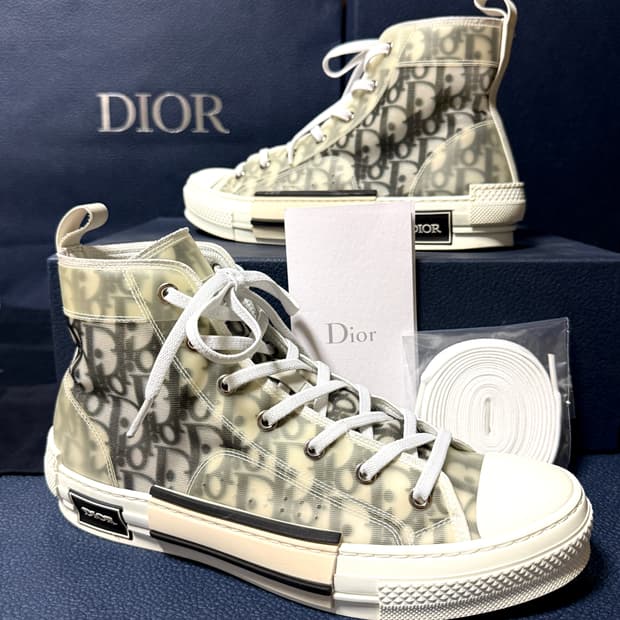 디올 스니커즈