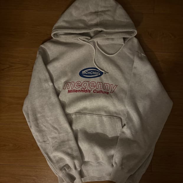 맥앤칩스 후드티