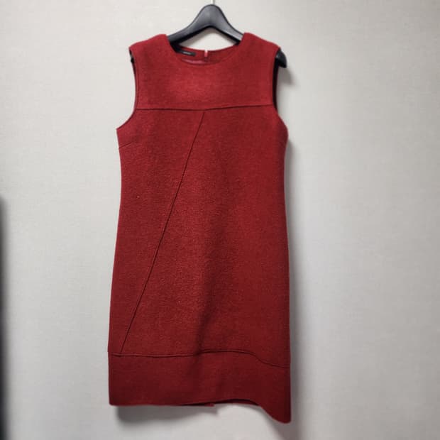 쉬즈미스 레드 모직 민소매 원피스 66사이즈