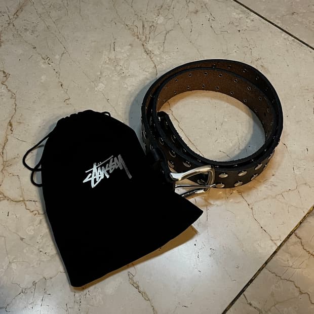 스투시 8볼 스터드 벨트