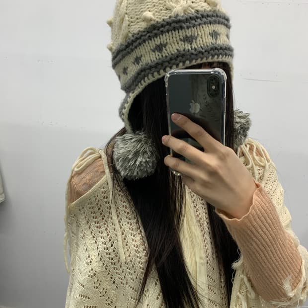 노르딕 이어플랩 폼폼이 비니