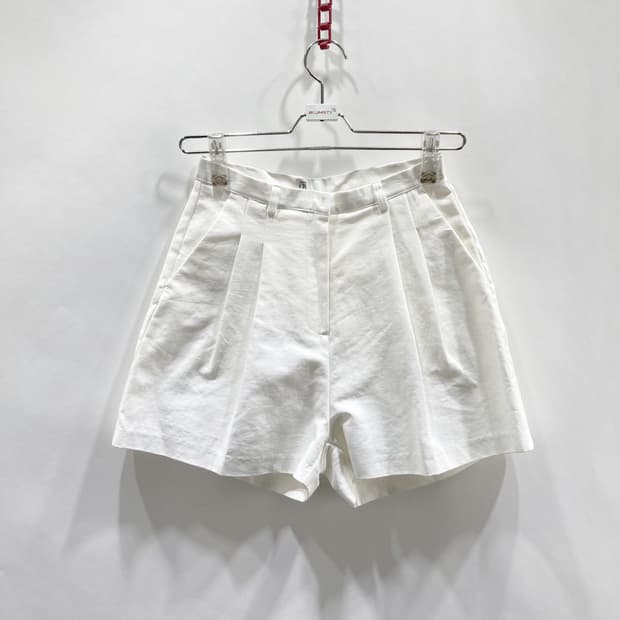 라룸 여성 와이드 핀턱 면반바지 화이트 25