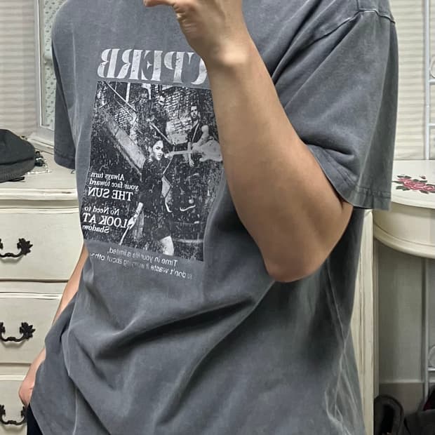 빈티지 차콜 슈퍼비 반팔 891 y2k 스트릿 모리 갸루 일본빈티지 펑키