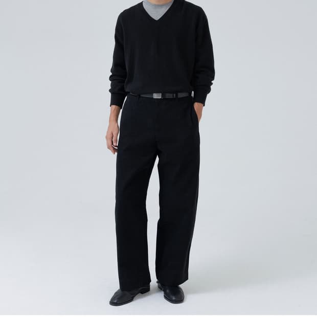 [3] 브라운야드 슈퍼파인 울 브이넥 니트 블랙