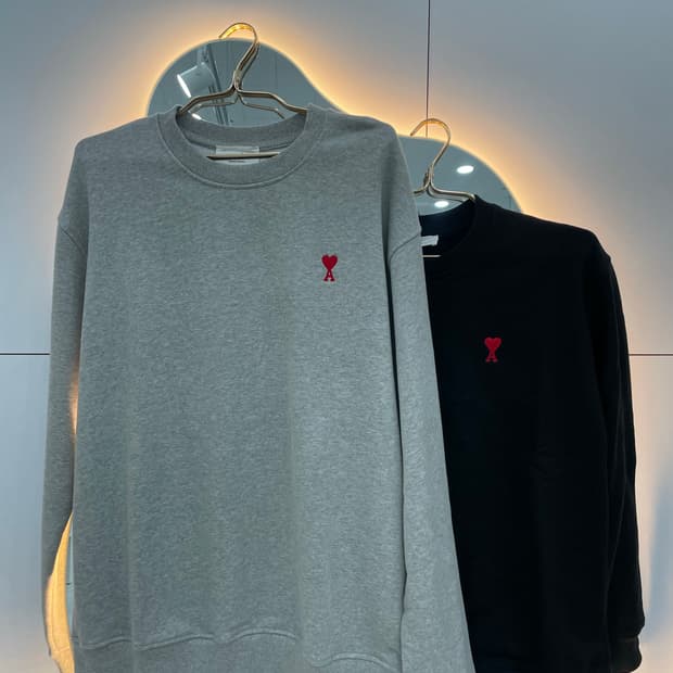 [새상품] [QR인증가능] 아미 스몰하트 맨투맨 남여공용