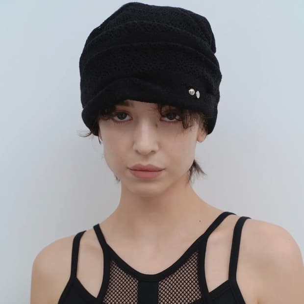 밀로 우먼-포인텔 심볼 비니 [블랙]