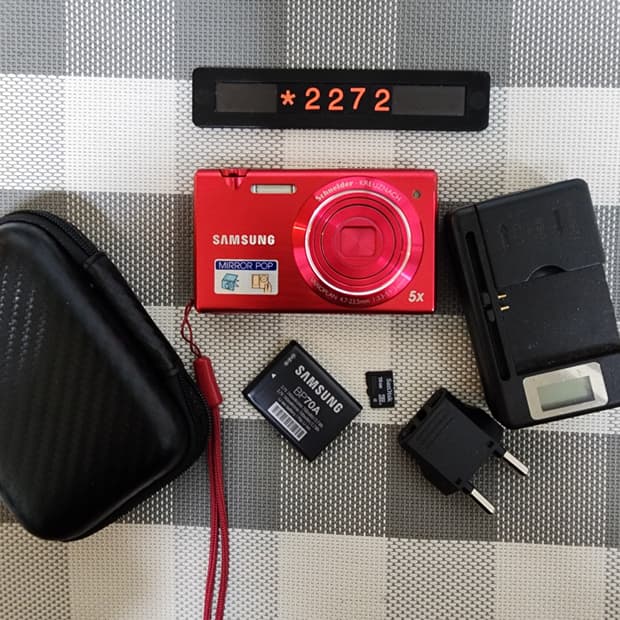 삼성 MV 800 디지털카메라 레드바디 파우치포함