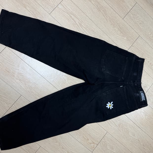 라브로스 데이지 진 판매합니다