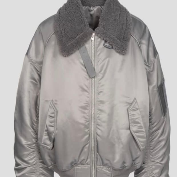 준지 MA1 무스탕 그레이