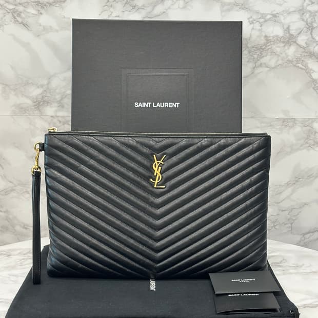 생로랑 마틀라세 모노그램 클러치 라지