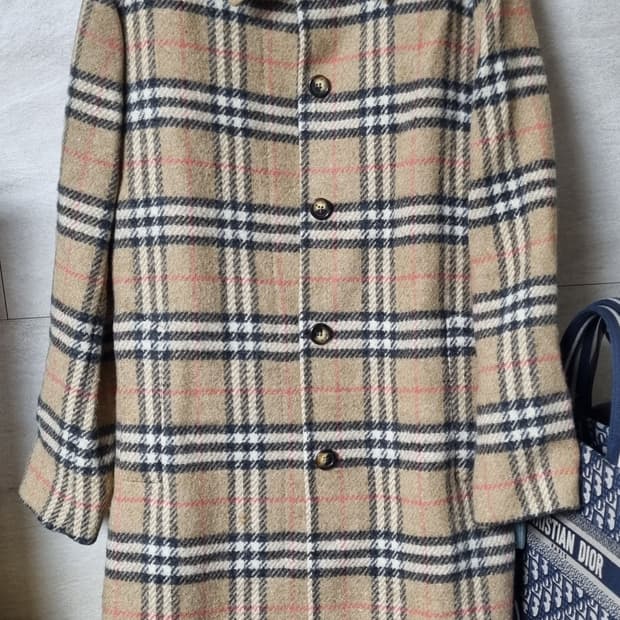 정품) 버버리 노바체크 여성 코트 