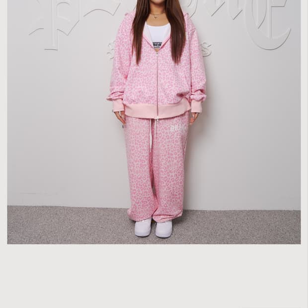 프라임멤버스 Leopard Zip-Up Hoodie Pink